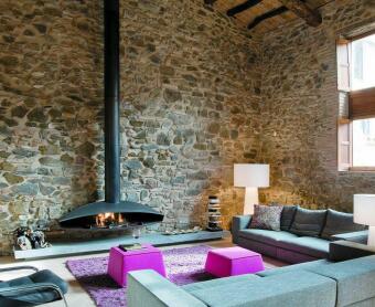 Пристенный дровяной камин Antefocus  в Владивостоке