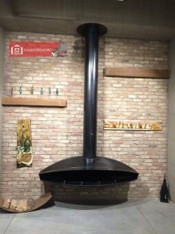 Пристенный дровяной камин Antefocus  в Владивостоке